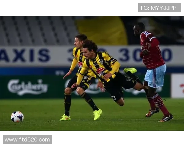 惠灵顿凤凰与墨尔本城足球对决深度分析与战术探讨 惠灵顿凤凰与墨尔本城足球对决深度分析与战术探讨