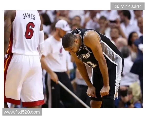 李根的篮球之路:从青涩少年到职业明星的成长故事 李根的篮球之路:从青涩少年到职业明星的成长故事