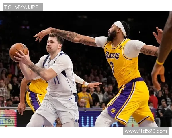 湖人对决小牛精彩回顾与分析全场比赛亮点一网打尽