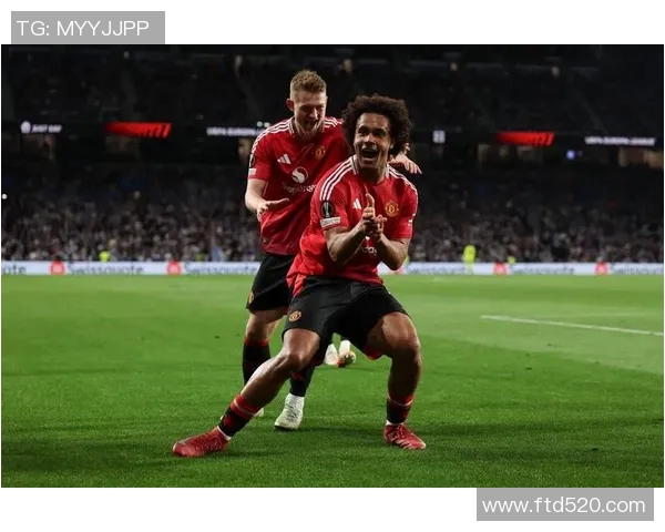 巴黎与曼联精彩对决全场回放重温比赛精彩瞬间与战术分析