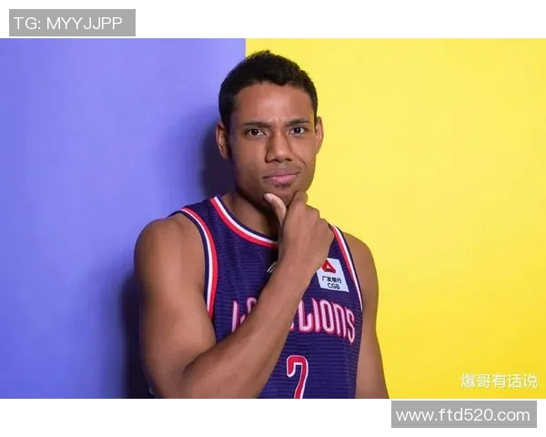 祝铭震的奋斗历程与未来展望:从青涩学子到行业领军人物的成长之路