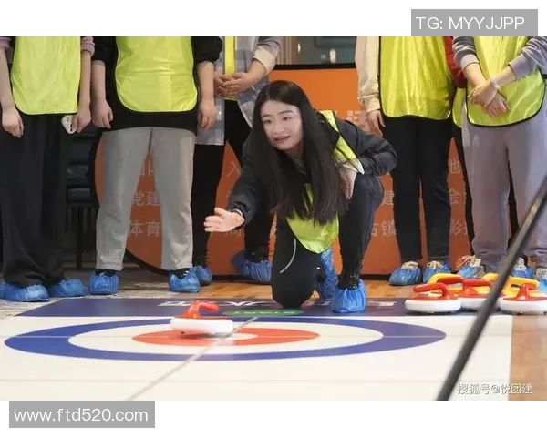 北京网球队在钻石联赛中的团队协作展现出卓越的竞技精神与默契配合MBA