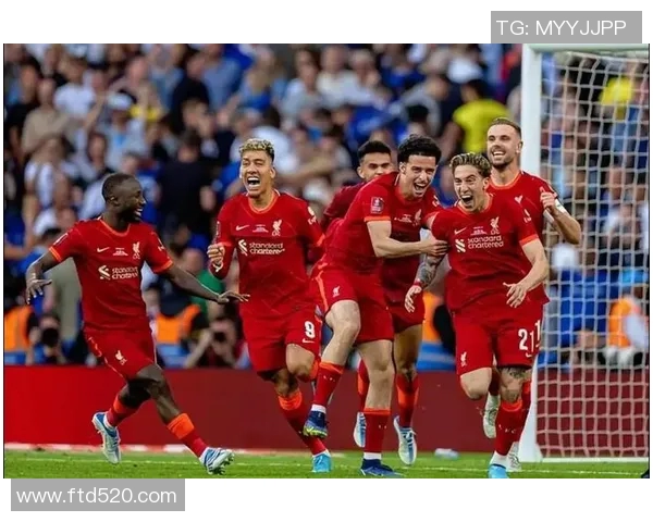 赫尔城与诺丁汉森林的激烈对决谁能笑到最后解析比赛关键因素与球员表现 赫尔城与诺丁汉森林的激烈对决谁能笑到最后解析比赛关键因素与球员表现