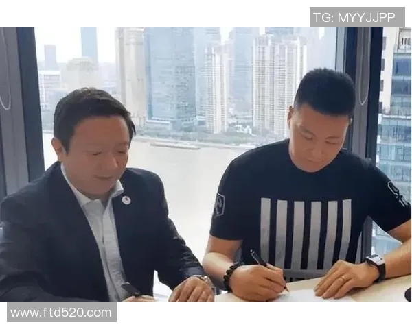 李根：从篮球新星到职业生涯的传奇之路探索与成长的背后故事