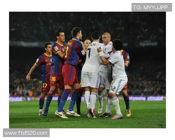 韦斯卡迎战西班牙球队期待精彩对决展现足球魅力与激情